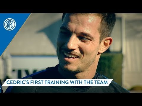 View the video CEDRIC SOARES | FIRST TRAINING WITH THE TEAM! ??⚫???